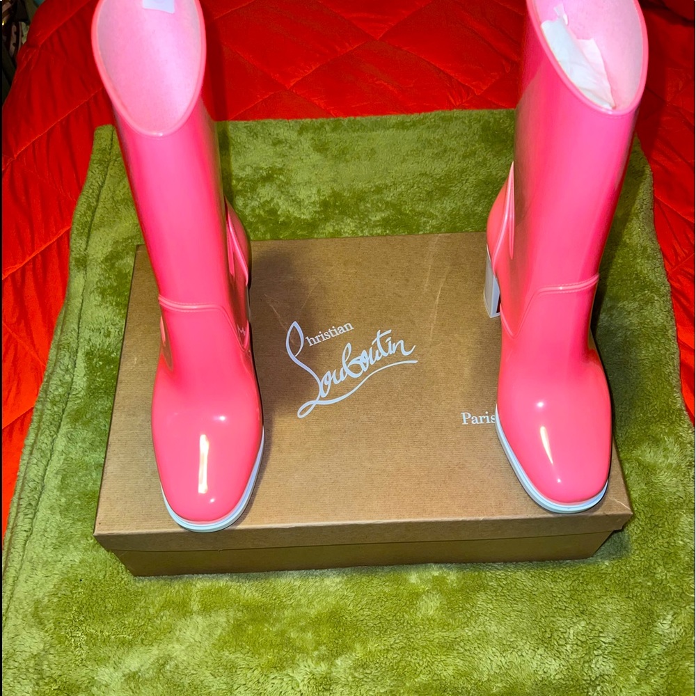 Beautiful Bubblegum pink💖 Christian Louboutins ❤️